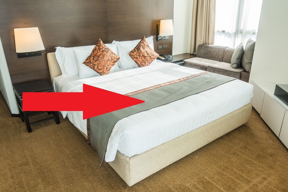 runner bed hotel